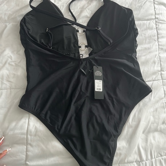 O-Ring Black One-Piece Swimsuit NWT * LAST PRICE DROP BEFORE RELIST* - Picture 5 of 5